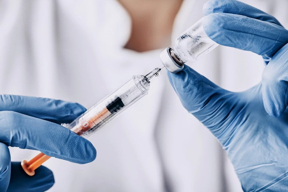 مصونیت طولانی در برابر کرونا با واکسن یا ابتلا به عفونت؟