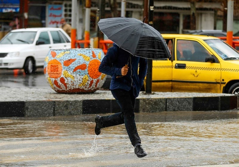 هواشناسی۱۴۰۲/۰۶/۱۲؛ افزایش دما در ۴ پایانه مرزی/ هشدار هواشناسی به کشاورزان ۹ استان