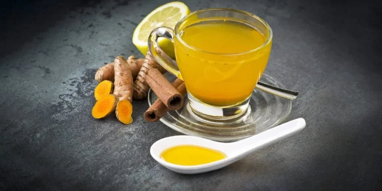 خواص دمنوش زردچوبه برای لاغری